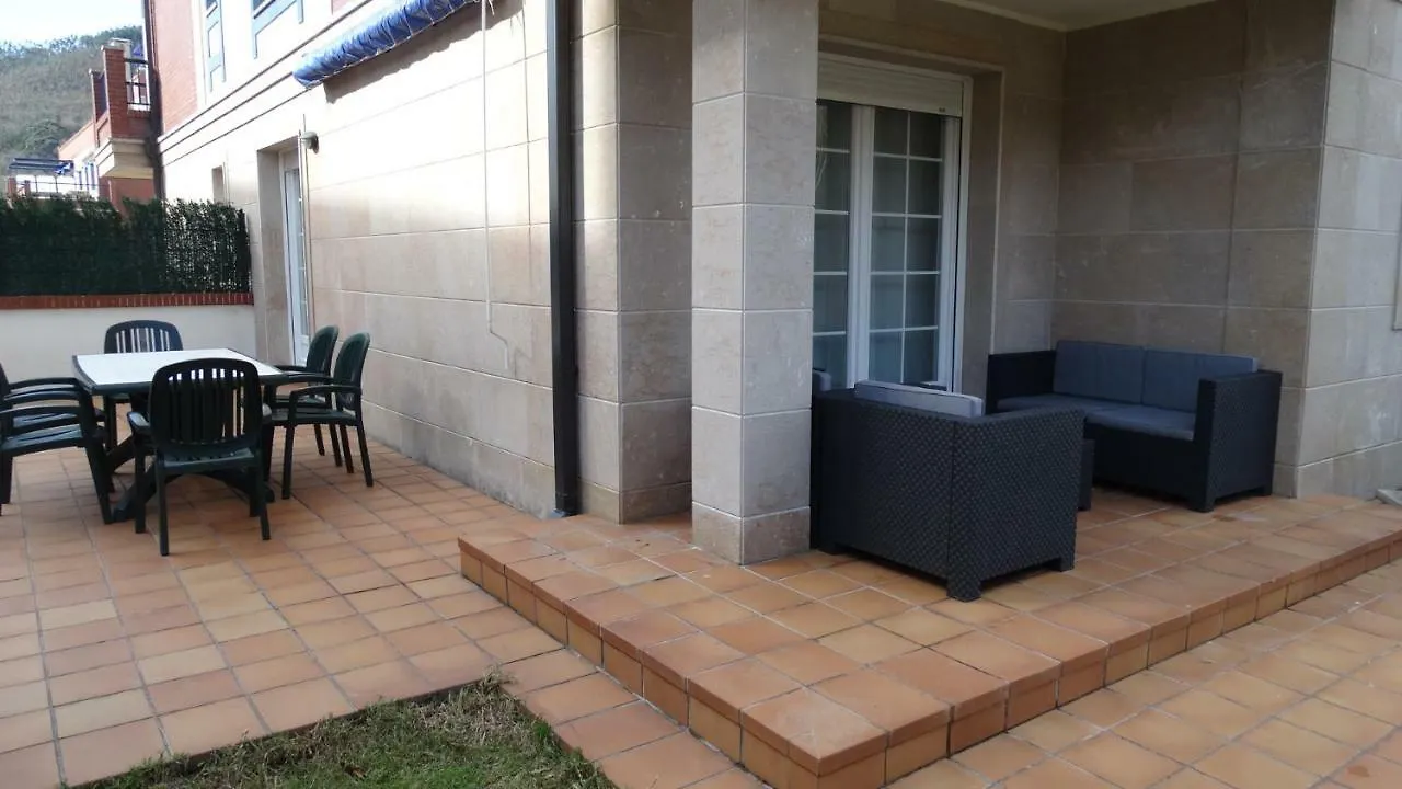 Апартаменты Apartamento Con Terraza Y Jardin En Бакио